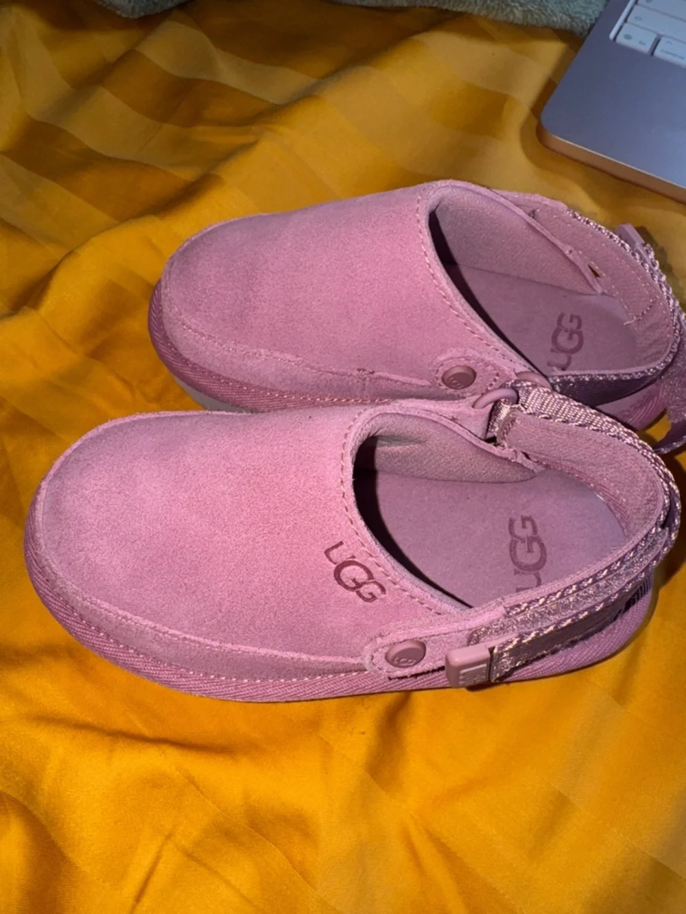 UGG Kids Pink Suede Moccasin Slip-Ons